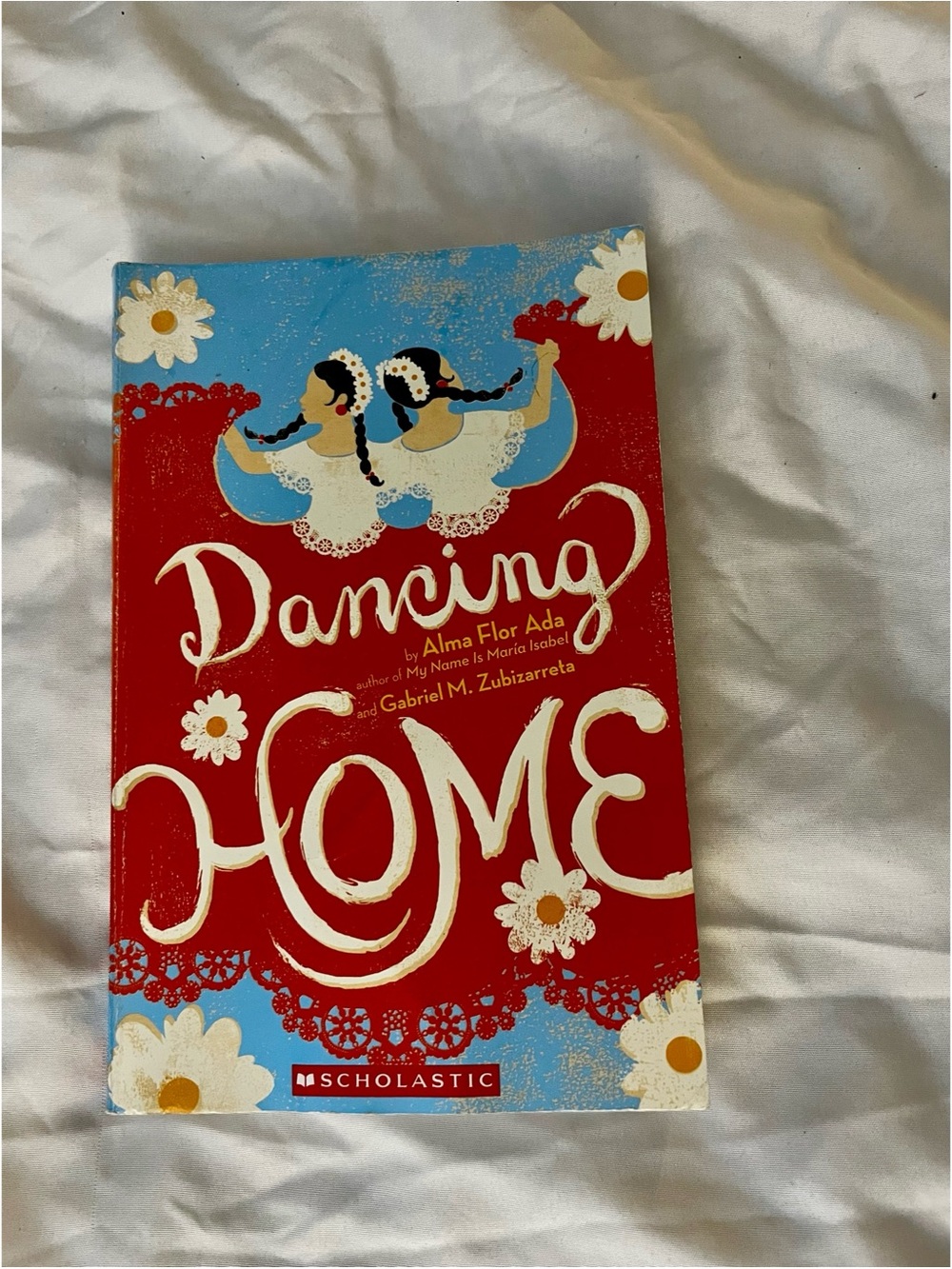 Scholastic Dancing Home — Red and Blue Floral Cover